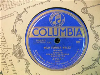 small_columbia a2851 a.webp